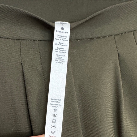 Lululemon Athletica Khaki Pants - Picture 4 of 8